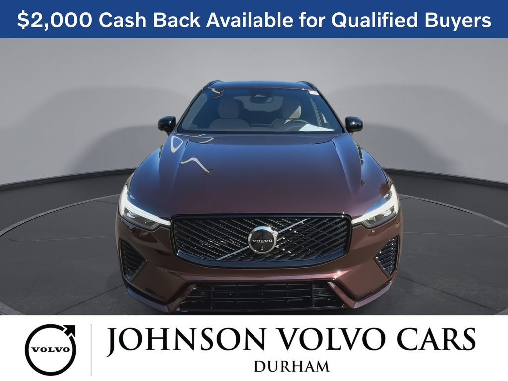 New 2026 Volvo XC60 T8 Plus w/ Climate Package AWD/4WD image 3