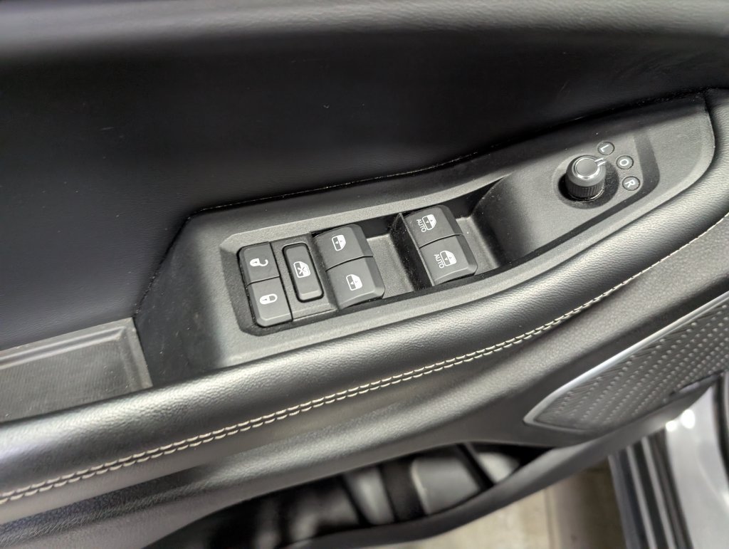 Used 2024 Jeep Grand Cherokee Limited 4xe AWD/4WD image 14