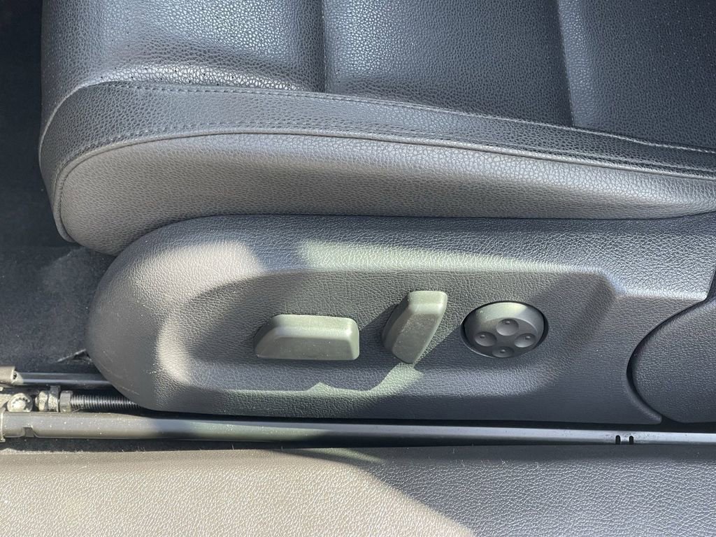 Used 2009 Volkswagen Eos Komfort image 23