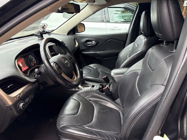 Used 2015 Jeep Cherokee Limited w/ Luxury Group FWD image 14