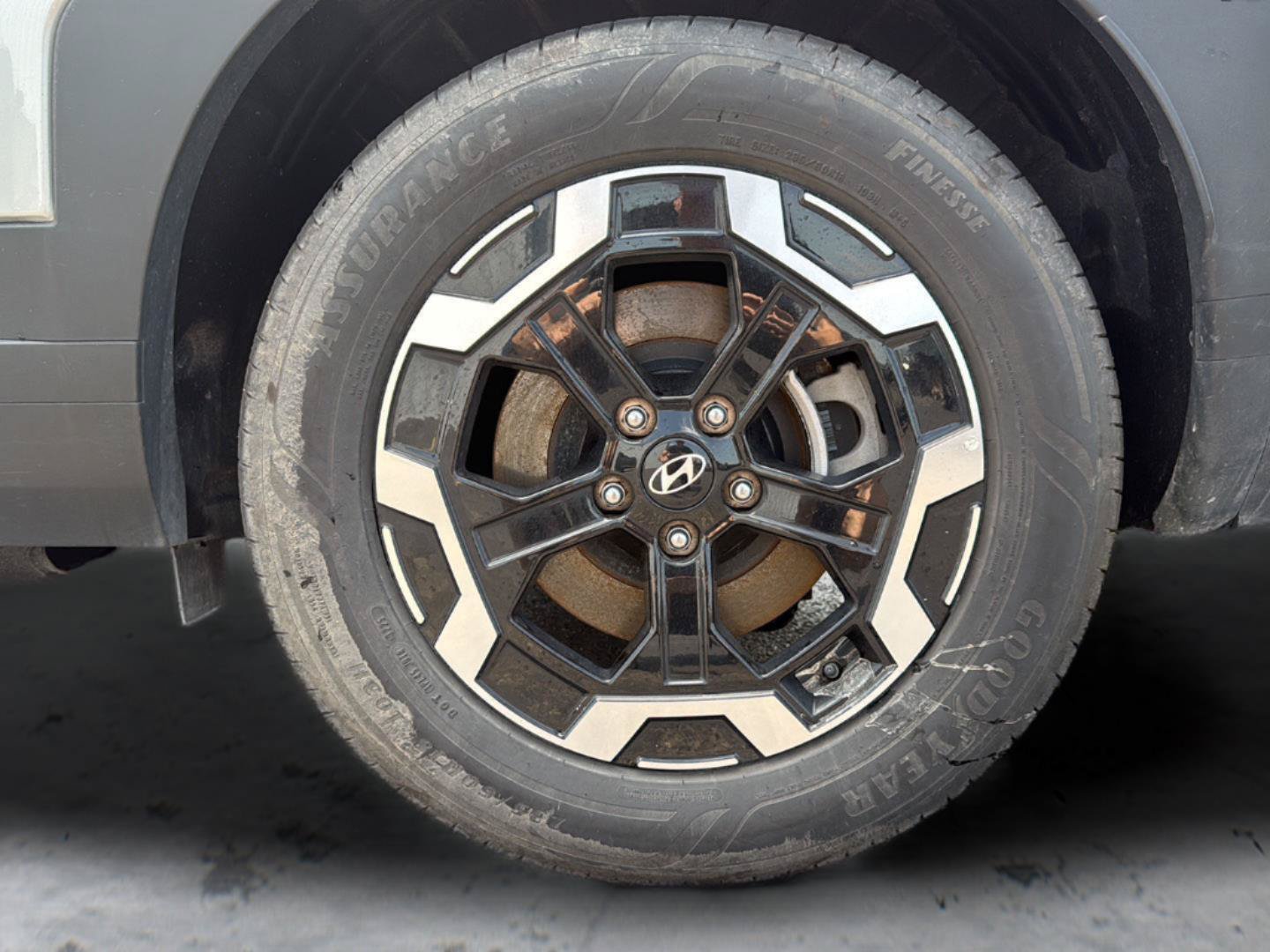 Used 2026 Hyundai Santa Fe SEL AWD/4WD image 9