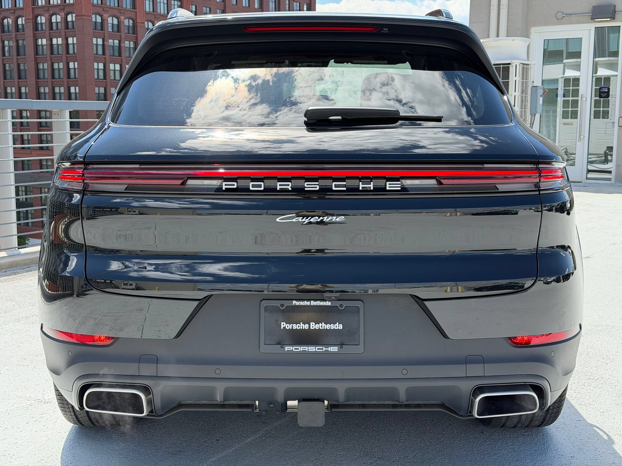 Used 2026 Porsche Cayenne AWD/4WD image 6