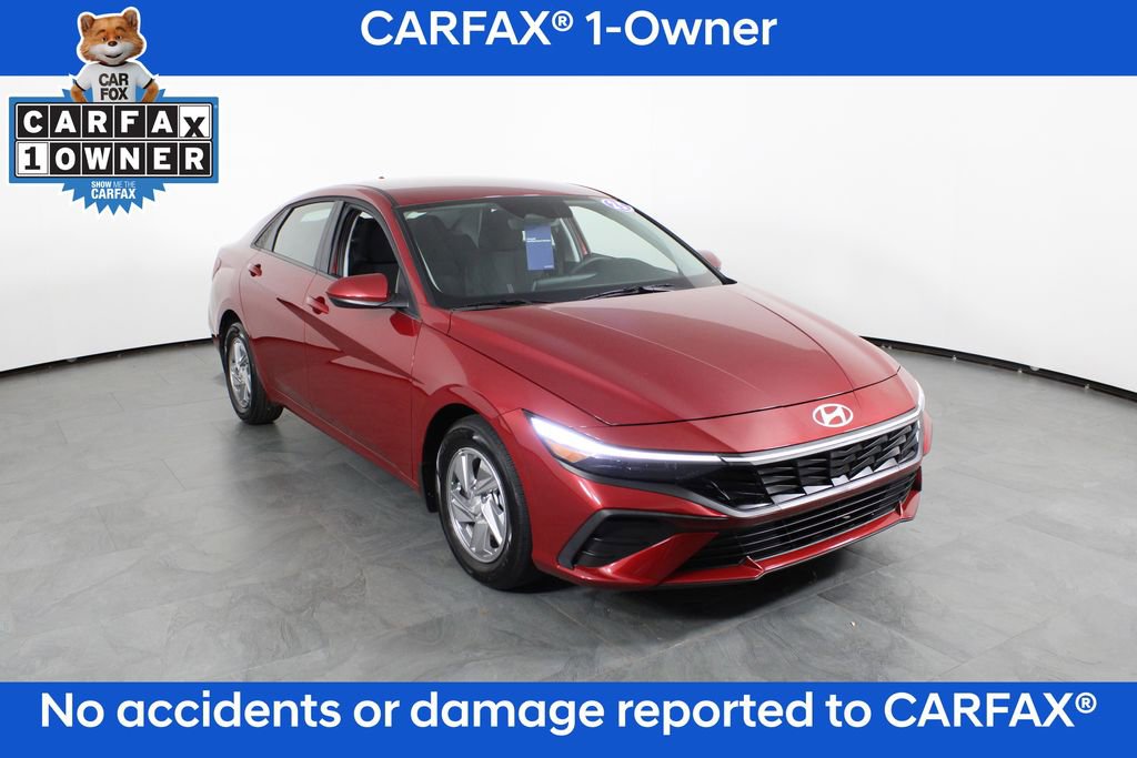 Certified 2025 Hyundai Elantra SE image 5