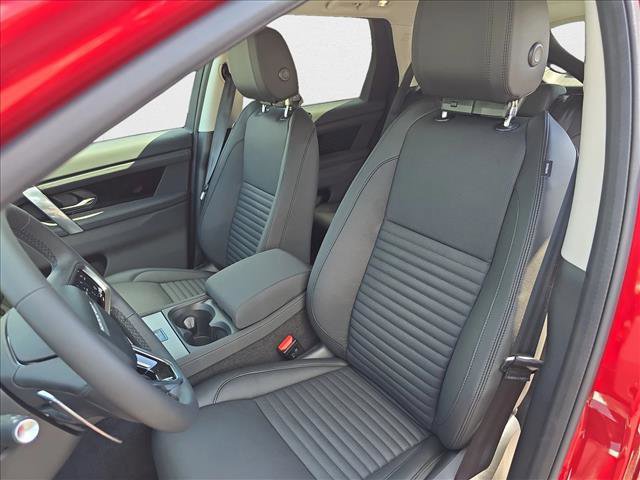 New 2025 Land Rover Discovery Sport S image 15