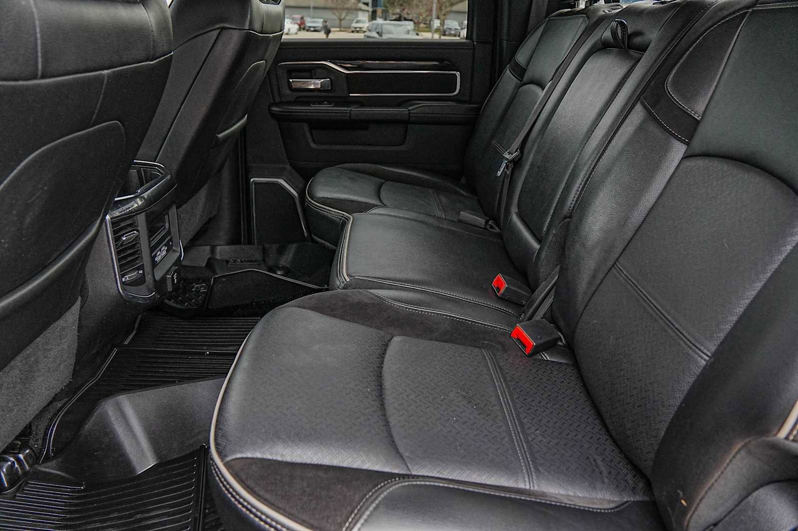 Used 2021 RAM 2500 Laramie image 31