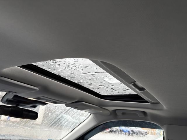 Used 2025 Ford Maverick Lobo image 13