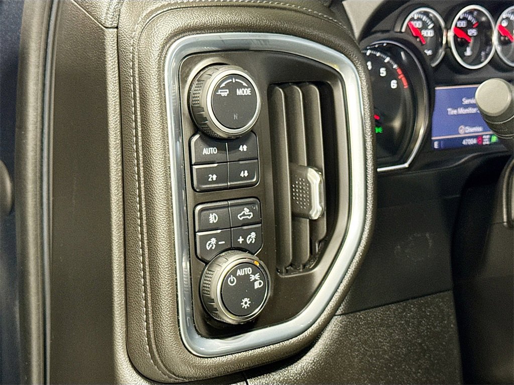 Used 2022 Chevrolet Silverado 1500 RST image 24