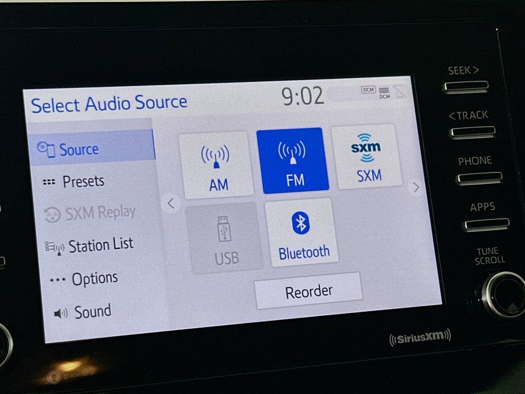 Used 2022 Toyota Camry LE image 27