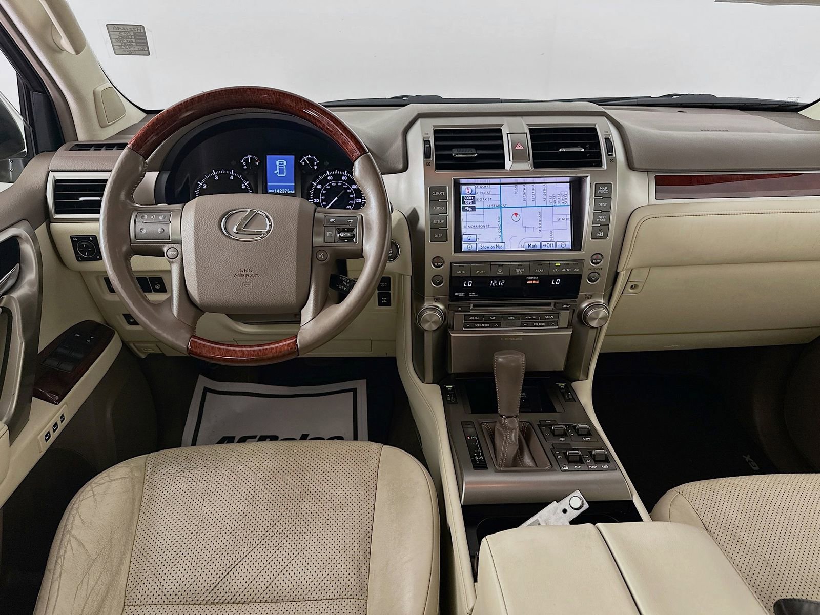 Used 2013 Lexus GX 460 Premium AWD/4WD image 25