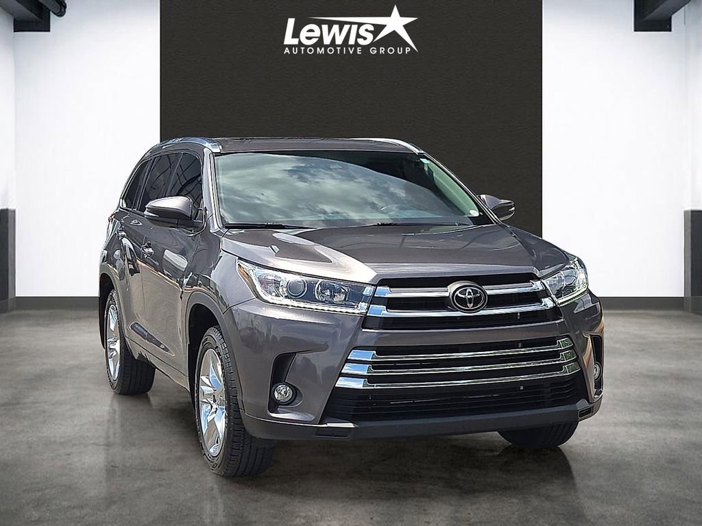 Used 2018 Toyota Highlander Limited FWD image 6