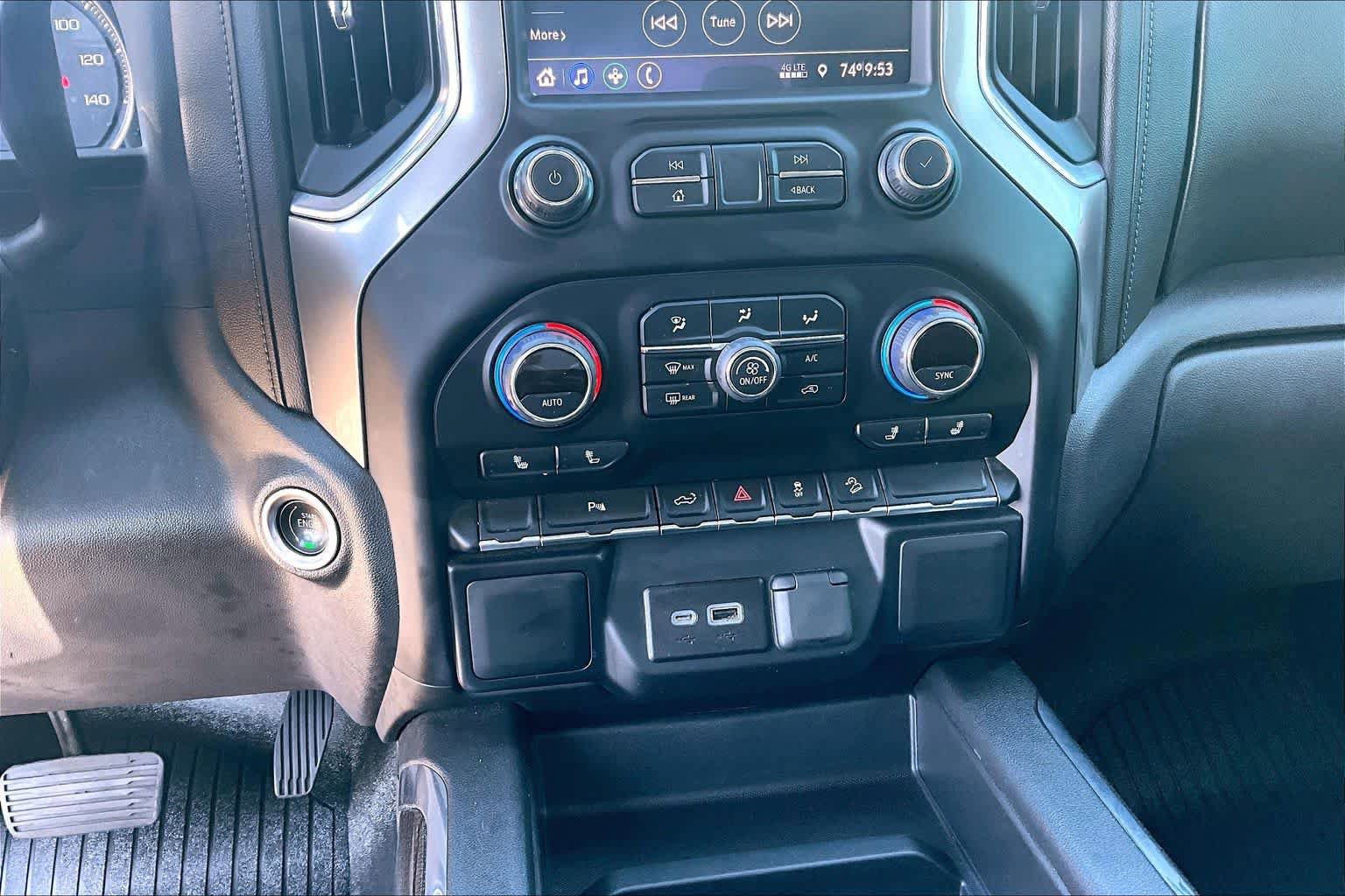Used 2022 Chevrolet Silverado 1500 RST AWD/4WD image 33