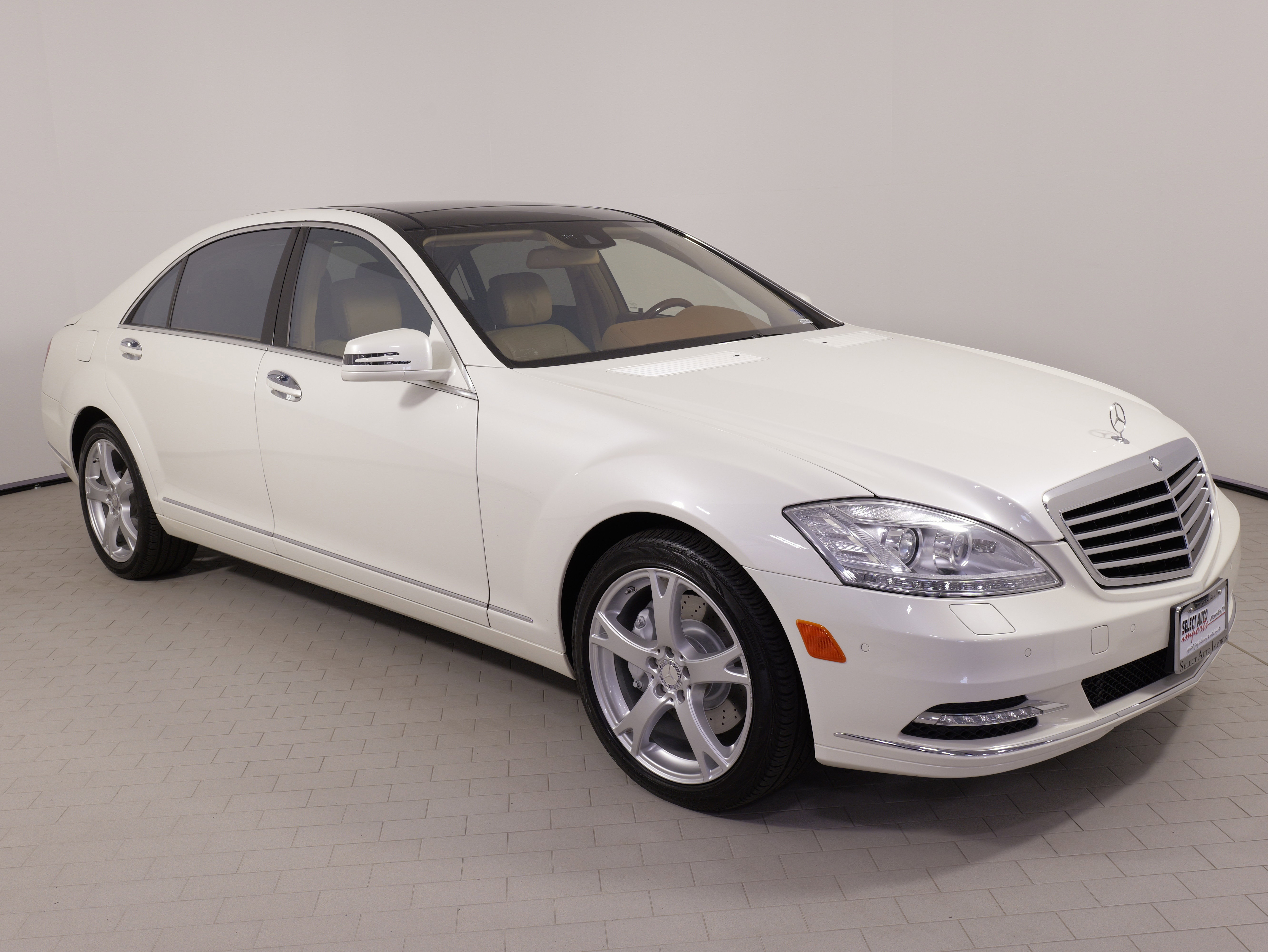 Used 2013 Mercedes-Benz S 550 4MATIC image 8