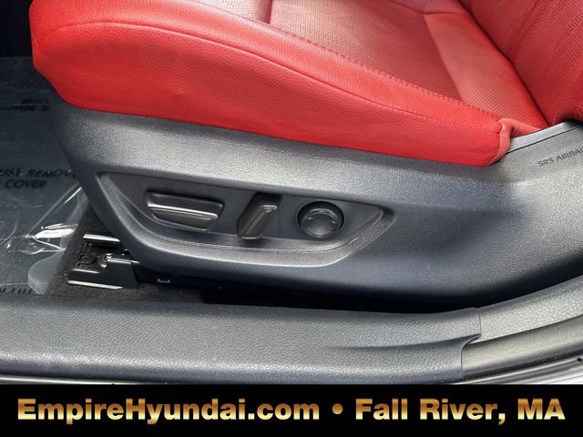 Used 2025 Toyota Camry XSE image 18