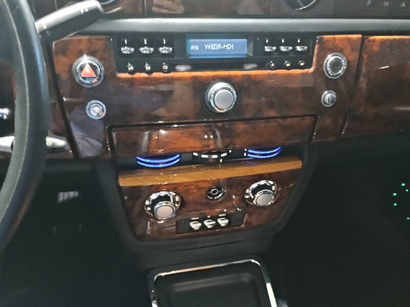 Used 2009 Rolls-Royce Phantom Sedan RWD image 30