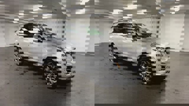 Certified 2020 Cadillac XT5 Sportv image 2