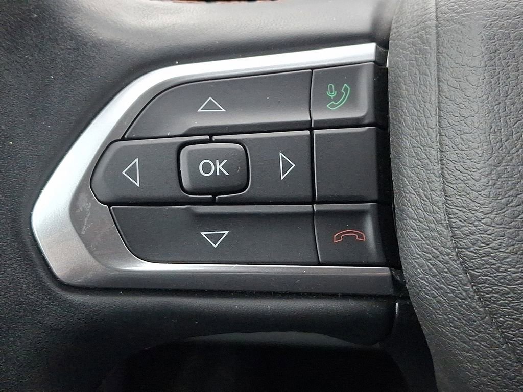 Used 2022 Jeep Compass Limited image 21