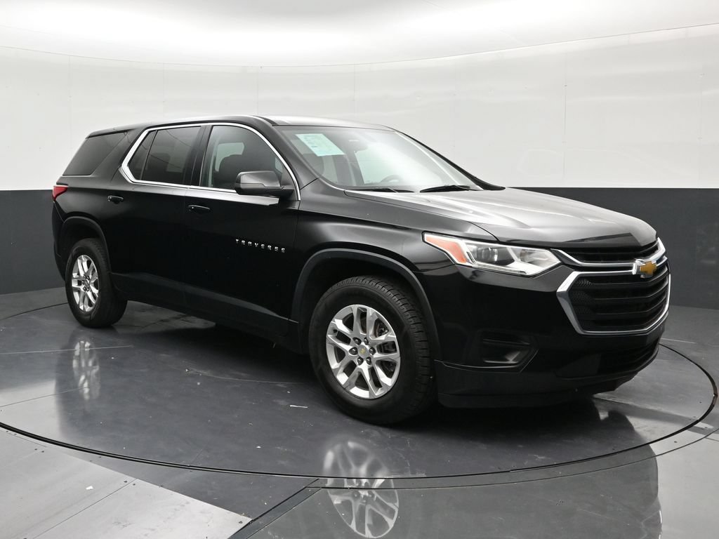 Used 2021 Chevrolet Traverse LS FWD image 7
