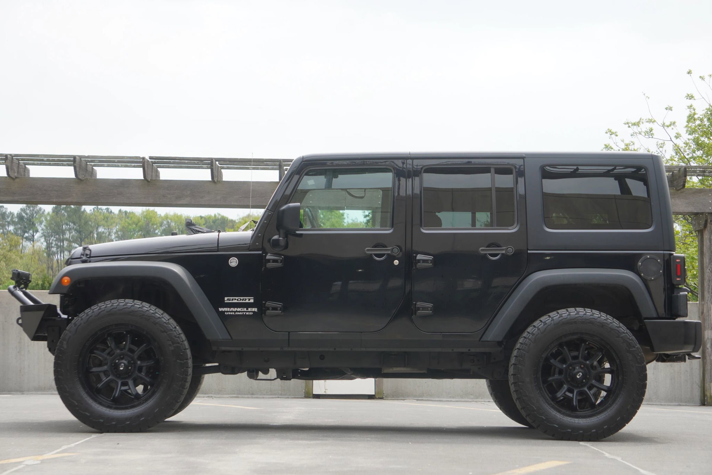 Used 2016 Jeep Wrangler Unlimited Sport w/ Quick Order Package 24S AWD/4WD image 11