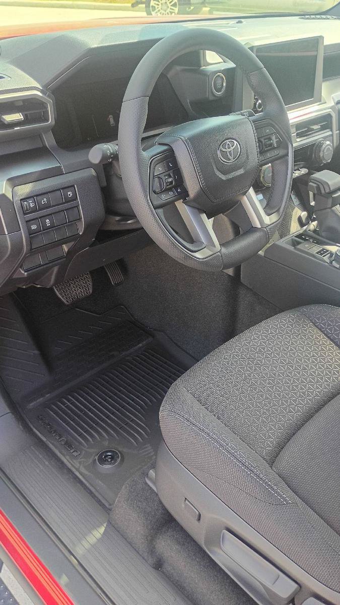 New 2026 Toyota 4Runner SR5 AWD/4WD image 11