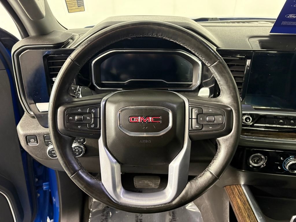 Used 2023 GMC Sierra 1500 Elevation image 16