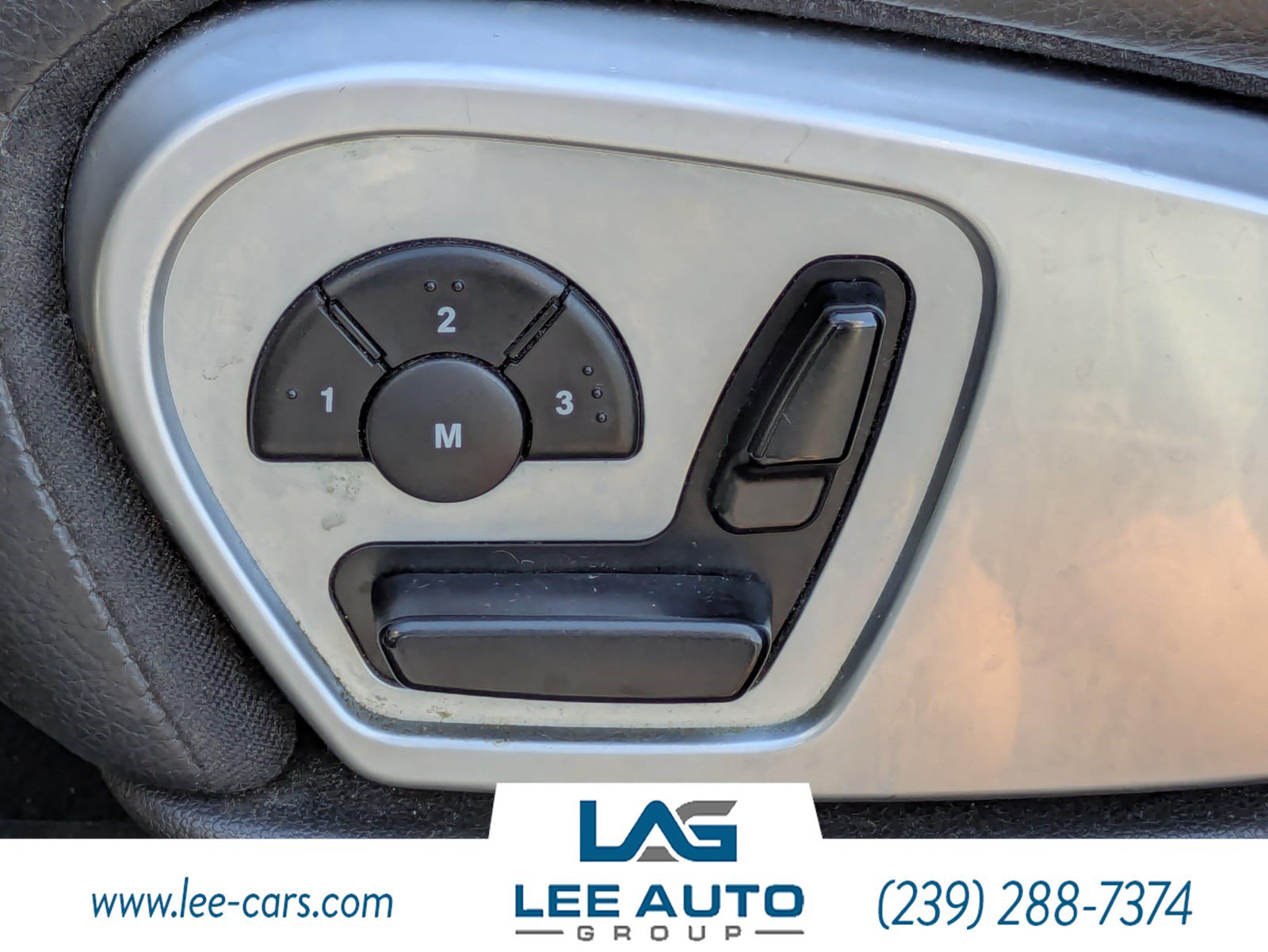 Used 2012 Mercedes-Benz GL 550 4MATIC image 19