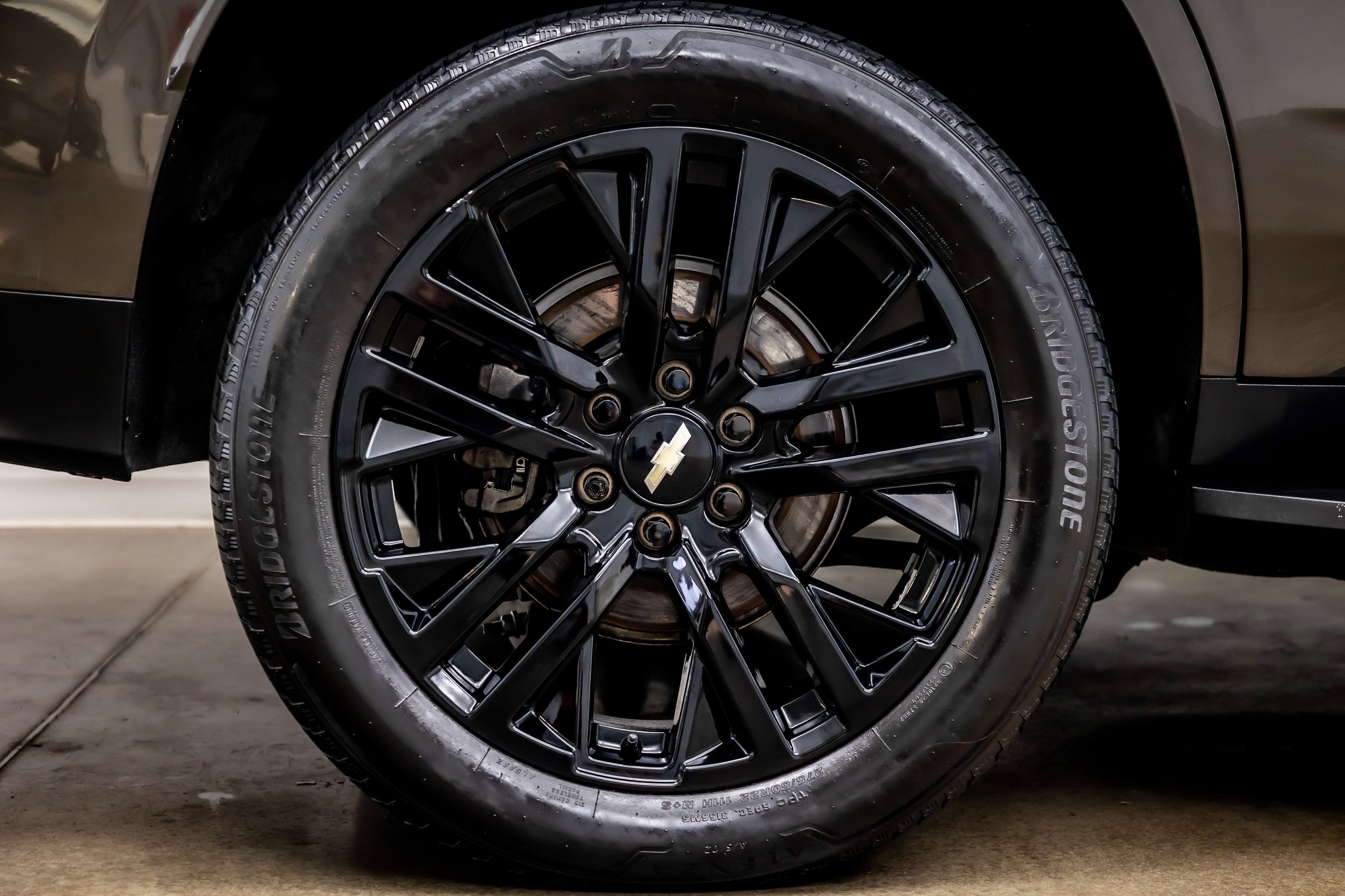 Used 2021 Chevrolet Tahoe Premier w/ Premium Package image 36