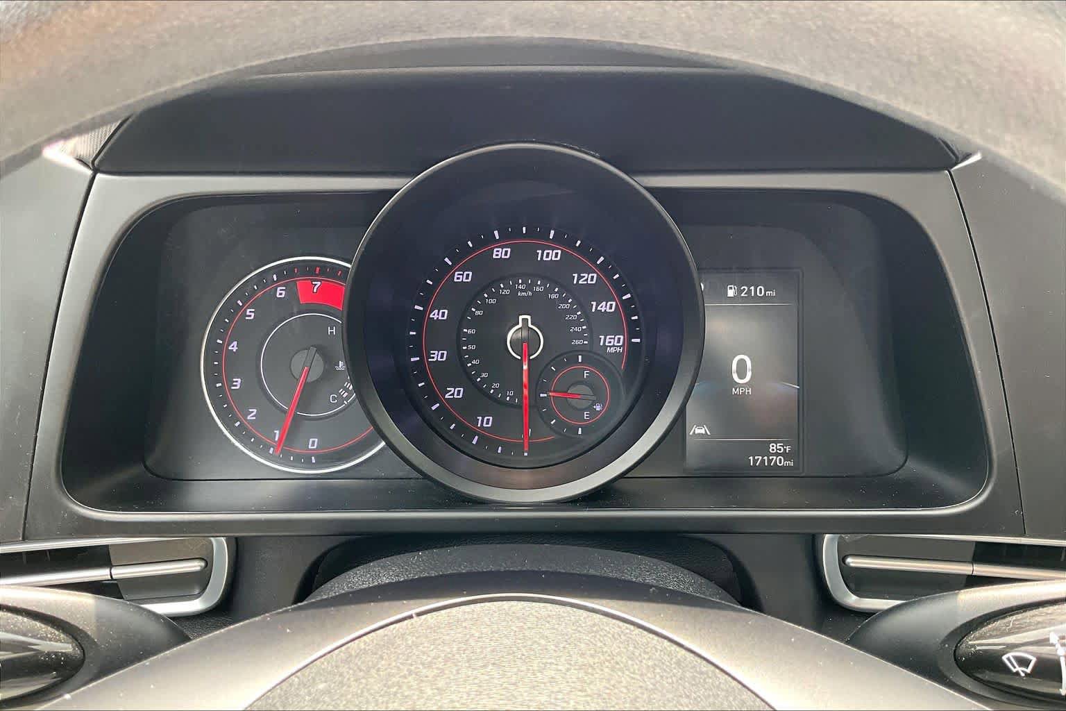 Used 2023 Hyundai Elantra SEL FWD image 24
