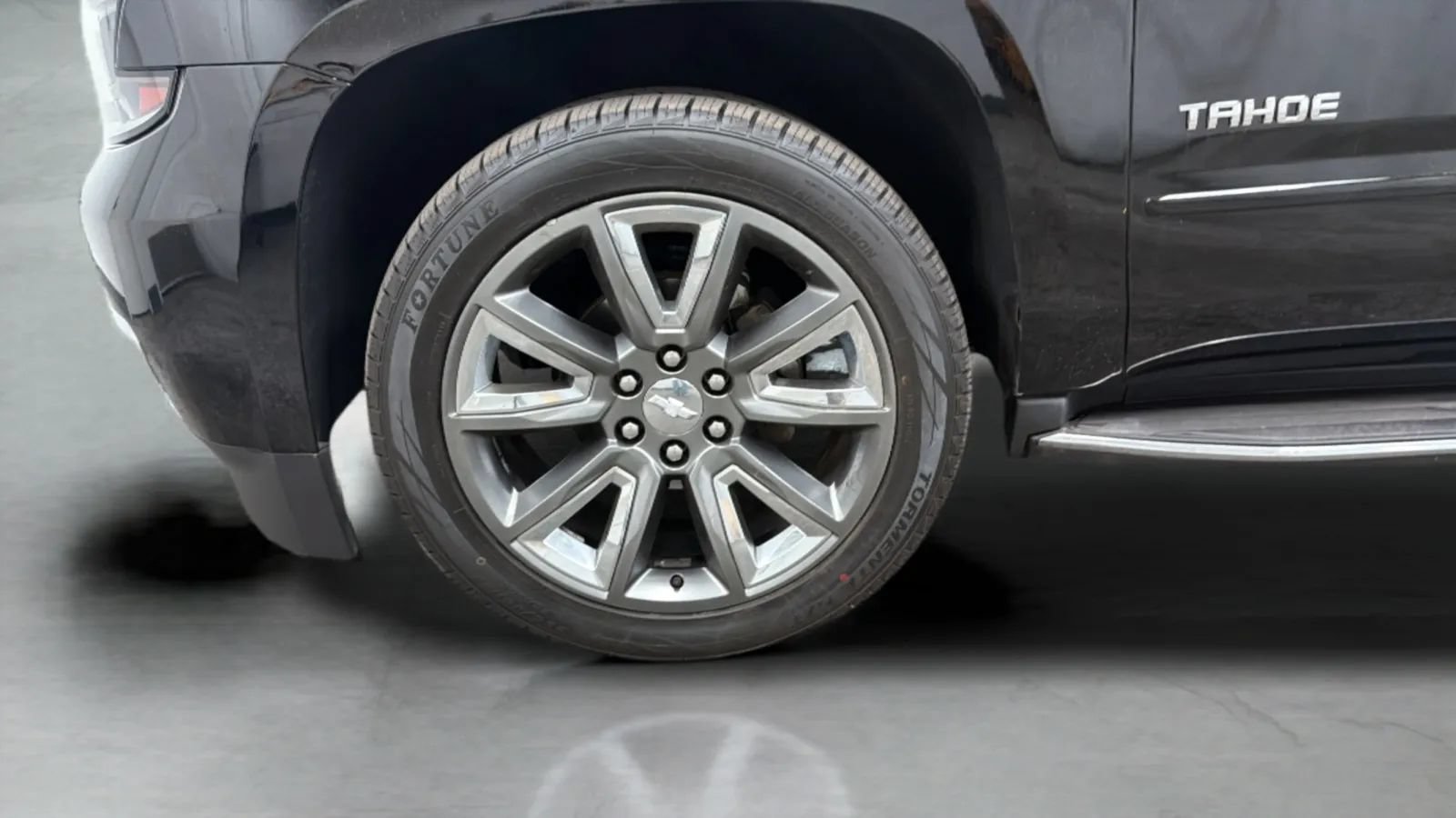 Used 2018 Chevrolet Tahoe Premier RWD image 28