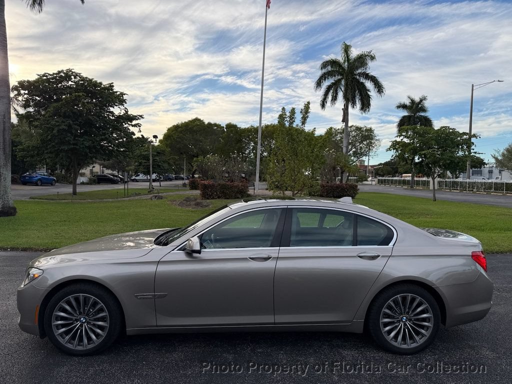Used 2011 BMW 750i RWD image 13