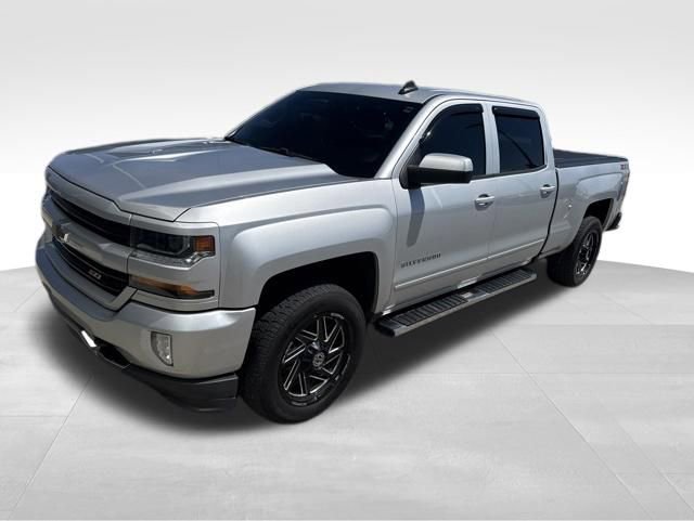 Used 2018 Chevrolet Silverado 1500 LT w/ All Star Edition AWD/4WD image 2