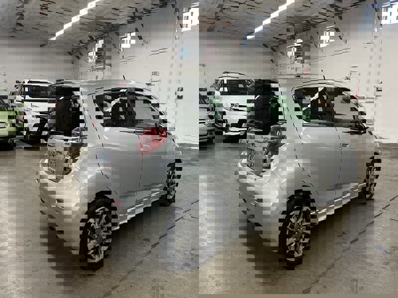 Used 2016 Chevrolet Spark LT image 3