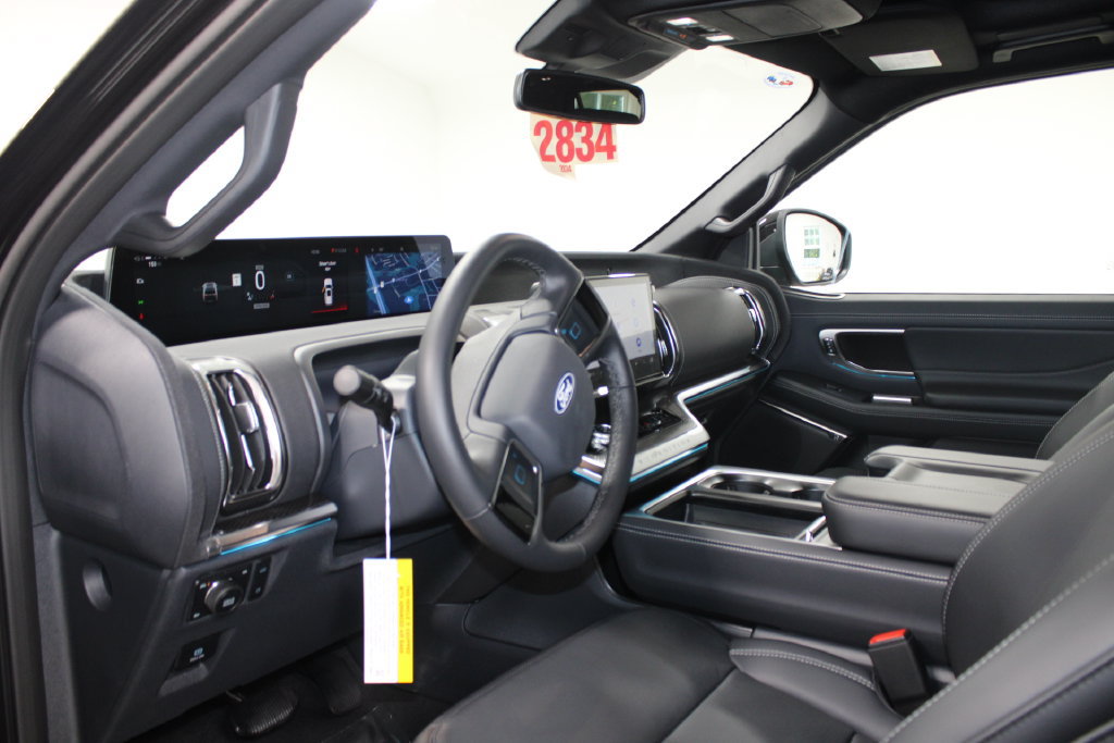 New 2027 Ford Expedition Max Platinum w/ Stealth Appearance Package AWD/4WD image 15