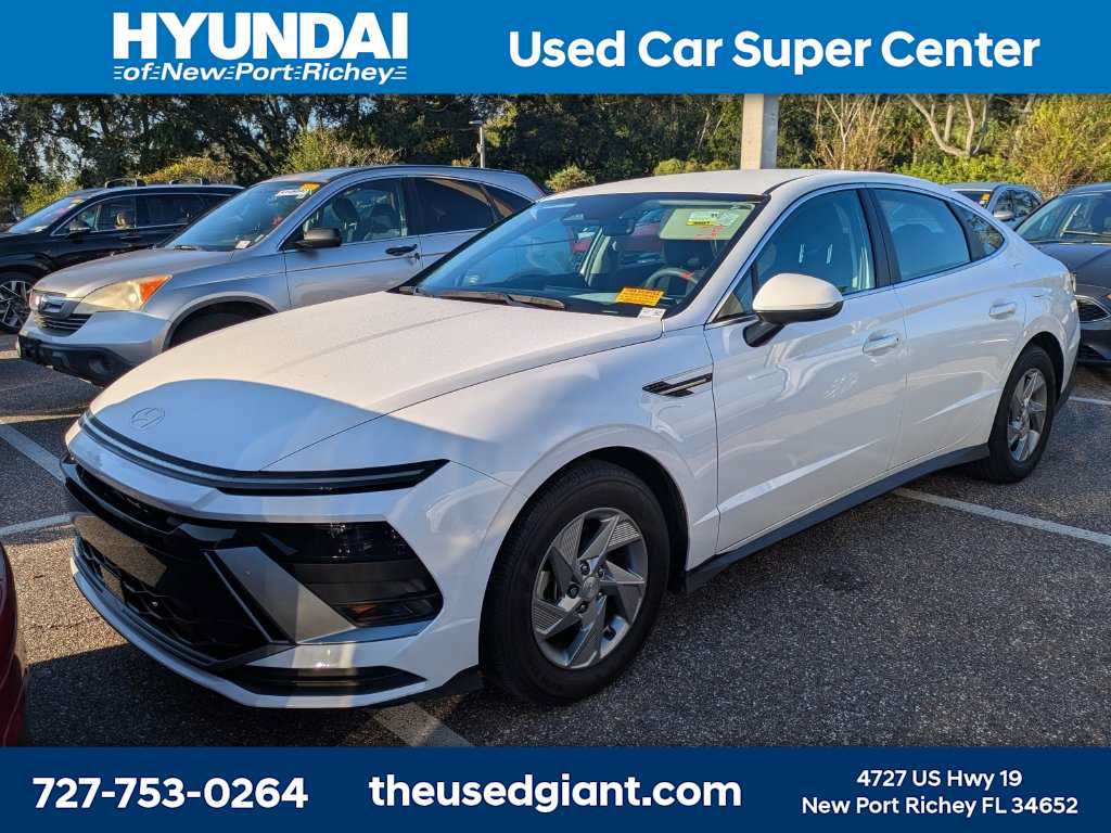 Used 2025 Hyundai Sonata SE