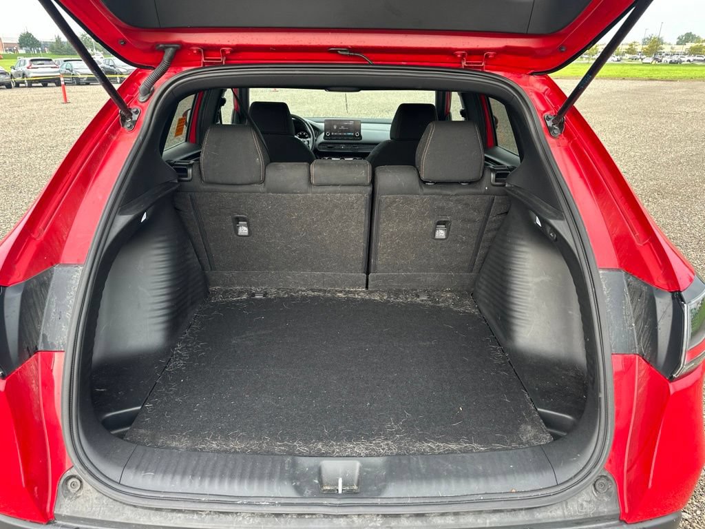 Used 2025 Honda HR-V Sport image 11