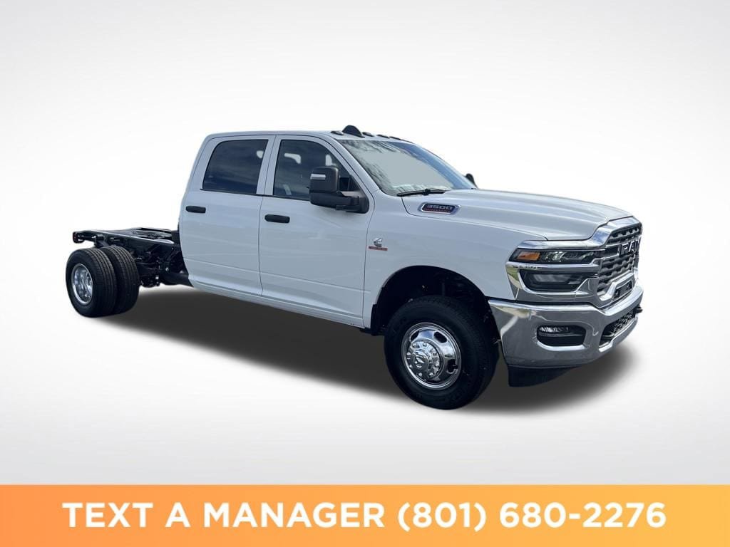 New 2026 RAM 3500 Tradesman AWD/4WD image 7