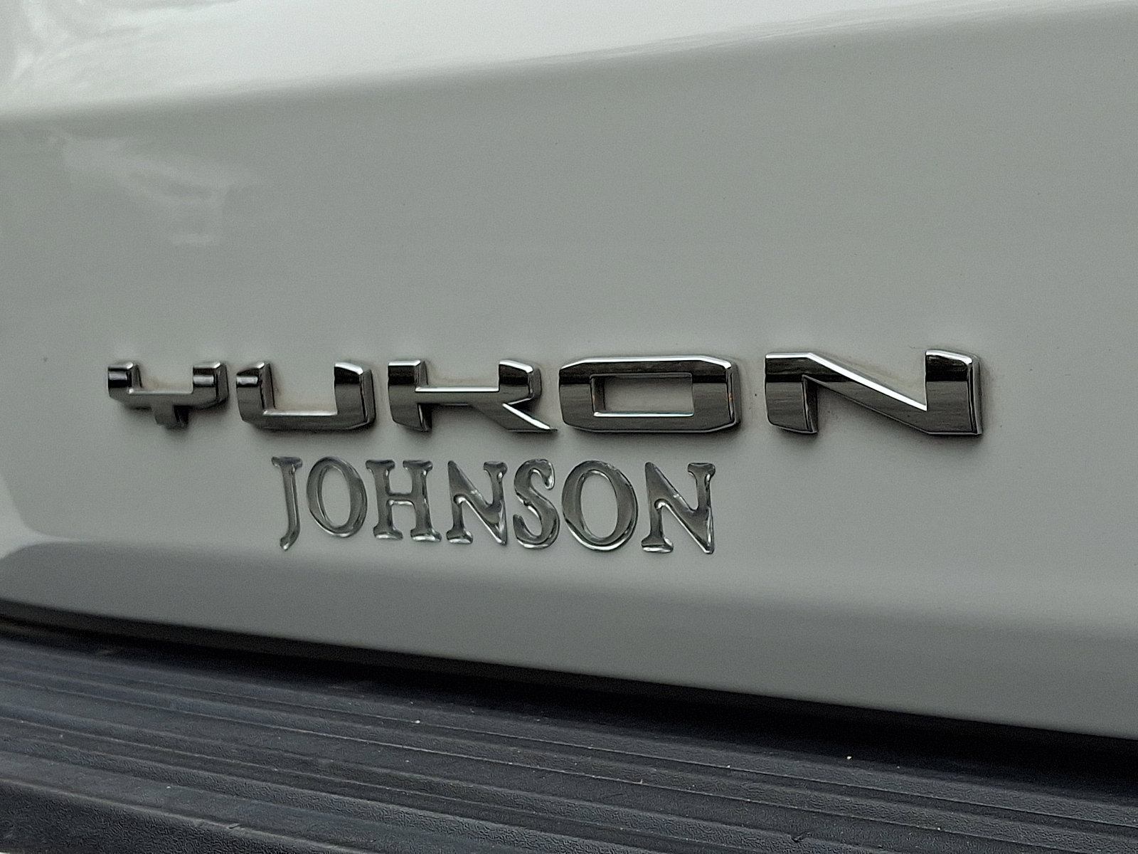 Used 2022 GMC Yukon AT4 image 23