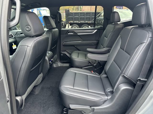 New 2026 GMC Acadia Elevation w/ Elevation Premium Package FWD image 11