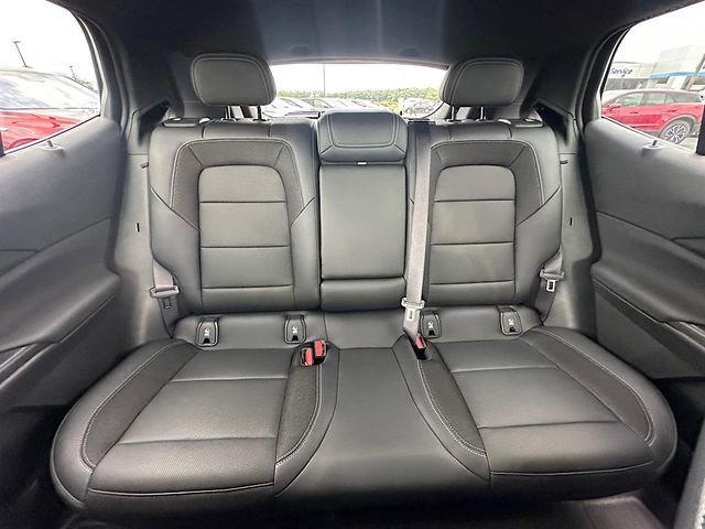 New 2025 Chevrolet Equinox EV LT image 23