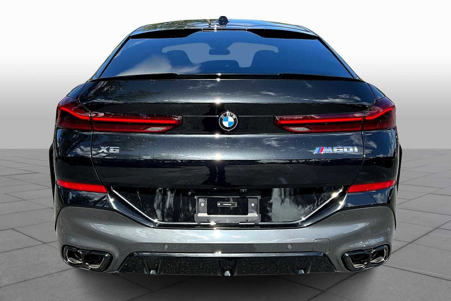New 2026 BMW X6 M60i image 4
