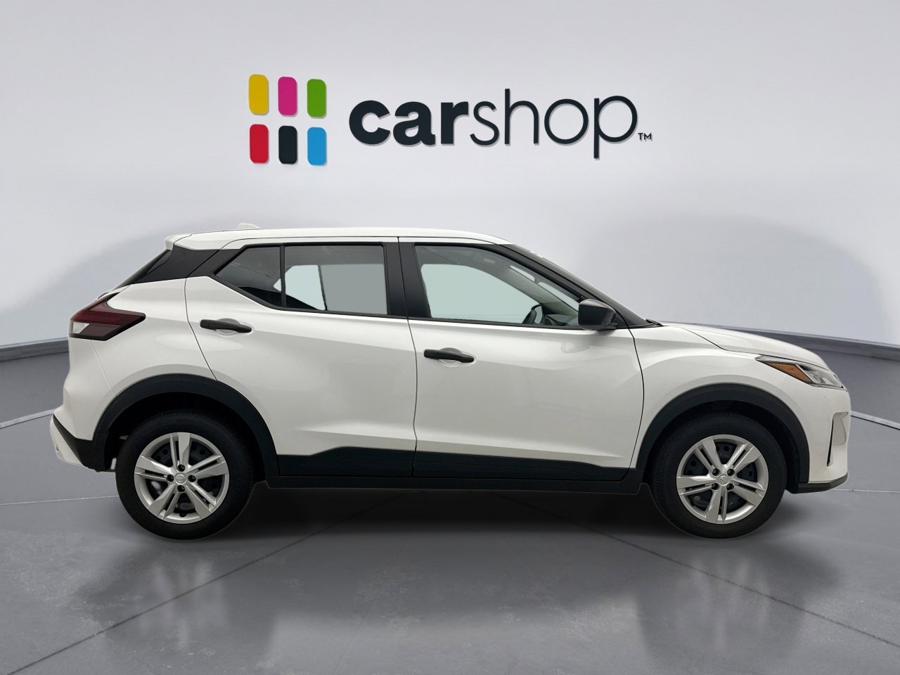 Used 2025 Nissan Kicks Play S image 6