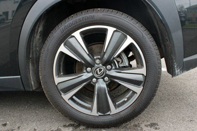 Used 2021 Lexus UX 200 w/ Accessory Package (Z1) image 39