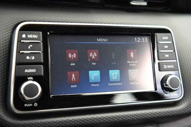 New 2025 Nissan Kicks Play S image 16