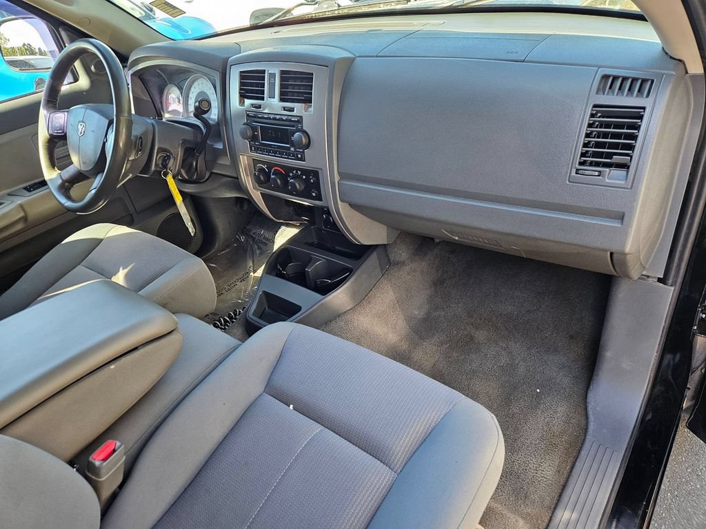 Used 2006 Dodge Dakota SLT w/ TRX4 Off Road Group AWD/4WD image 17
