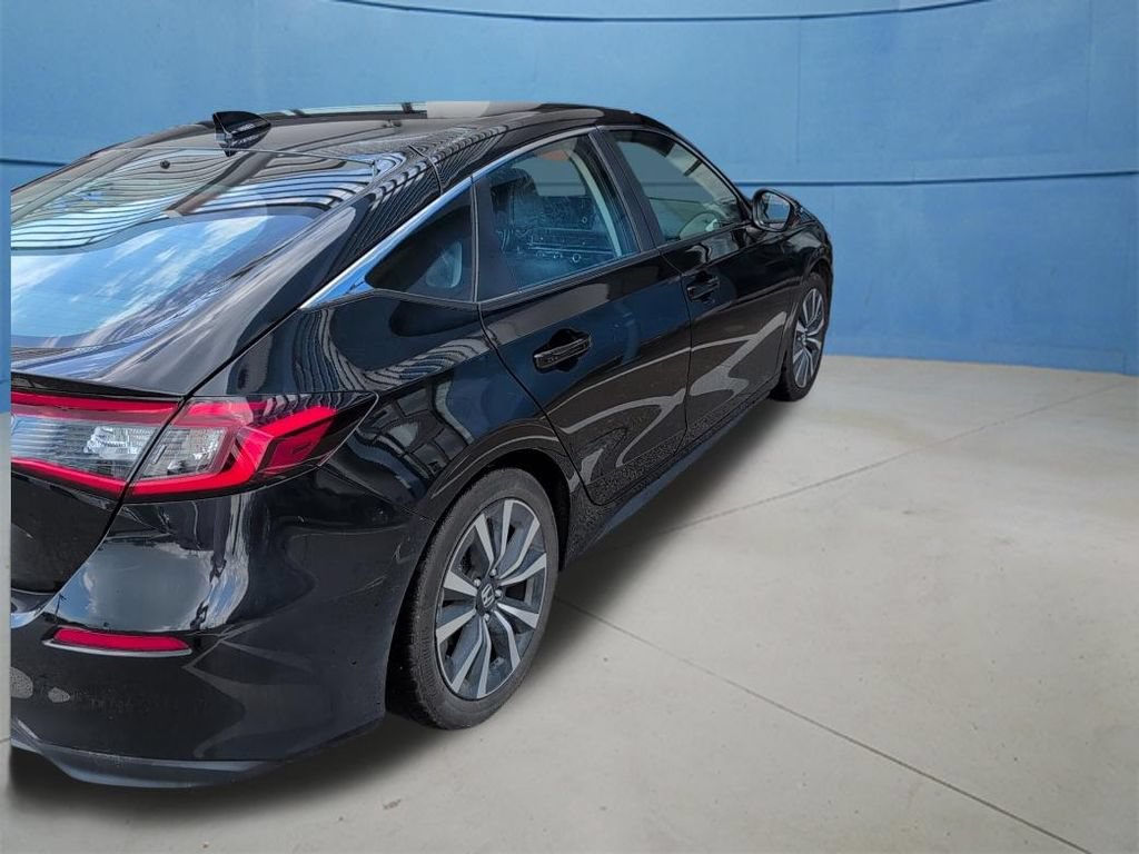 Certified 2024 Honda Civic EX-L image 4