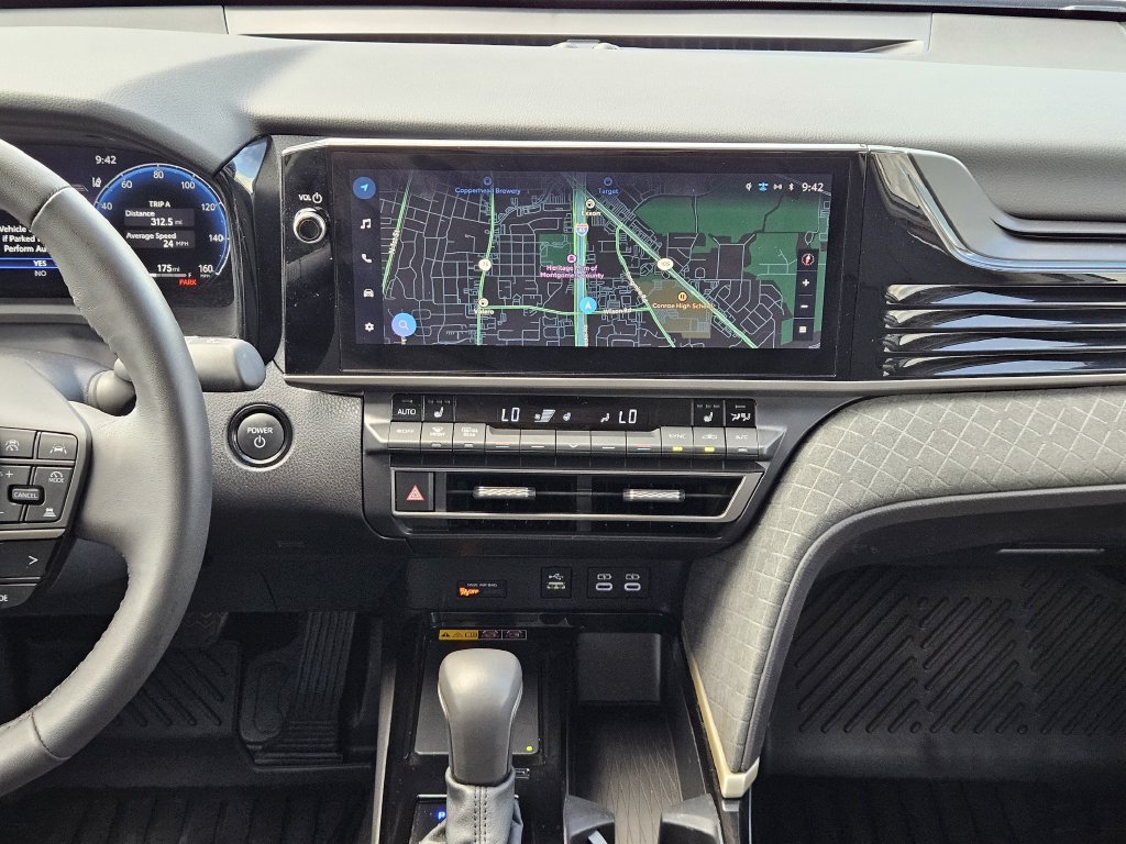 Used 2026 Toyota Camry XLE FWD image 17