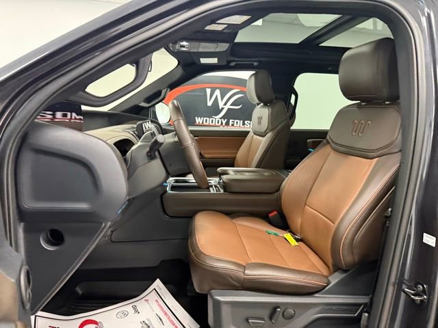 Used 2025 Ford Expedition King Ranch AWD/4WD image 12