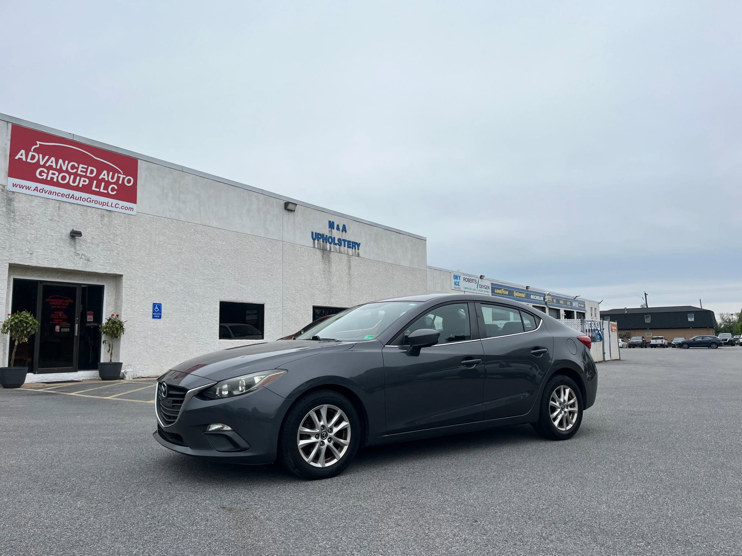 Used 2014 MAZDA MAZDA3 i Touring FWD image 6