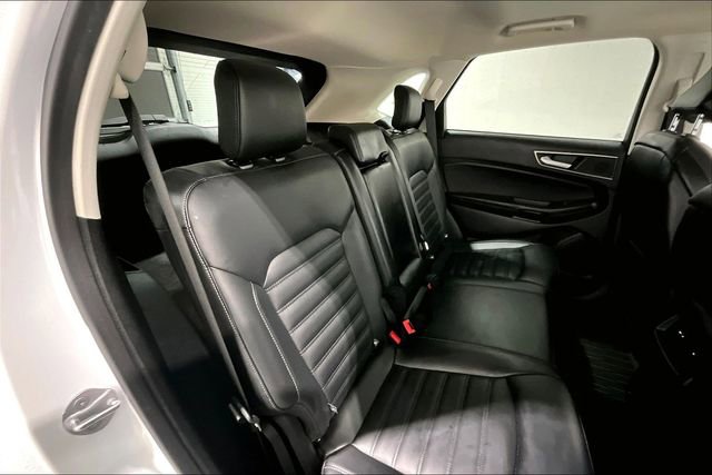 Used 2023 Ford Edge SEL w/ Convenience Package image 26