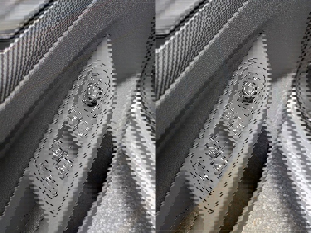 New 2025 Volkswagen GTI Autobahn image 12