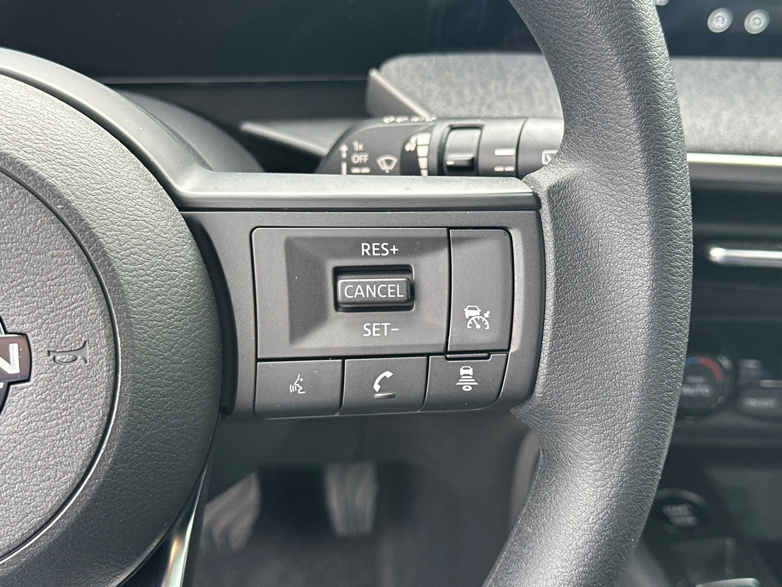 Used 2026 Nissan Kicks SV image 26